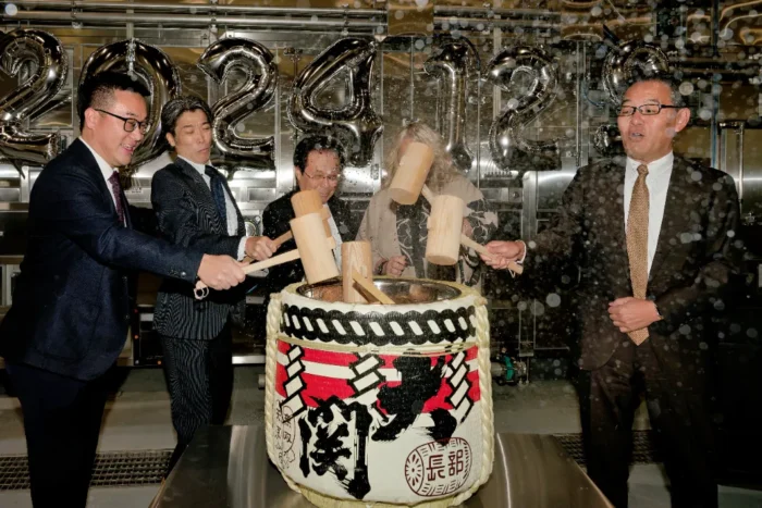 traditional Japanese sake ceremony